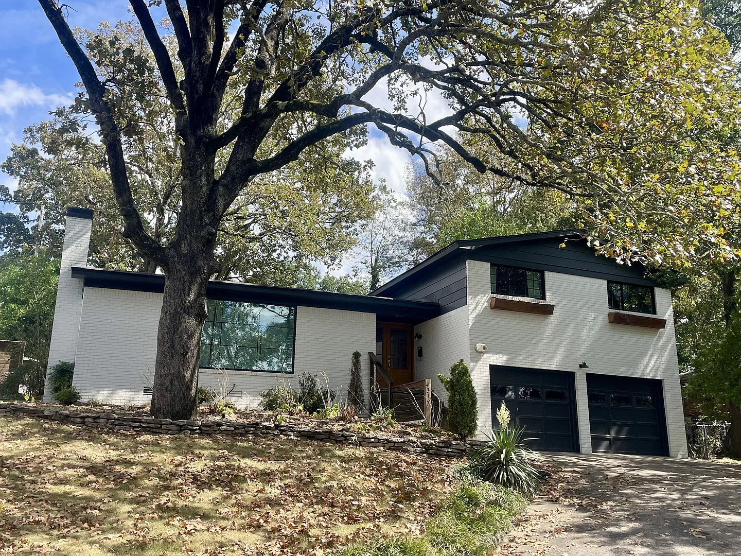 Rare, first class rental! — Photo 2