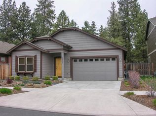 20306 SE Knightsbridge Pl, Bend, OR 97702