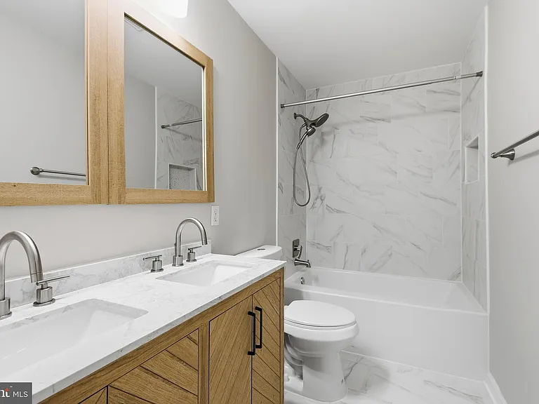 24674 Peach Orchard Ln — Photo 38