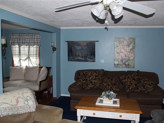 5th image of 3893 Brian Ct