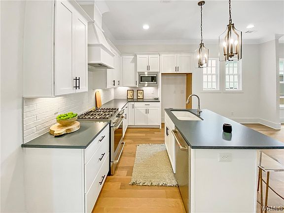 5th image of 1565 Stillwater Cir