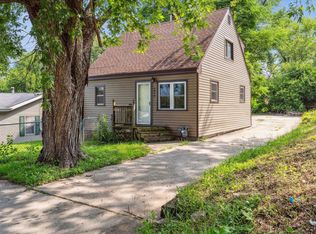 3038 Marshall St, Rockford, IL 61109