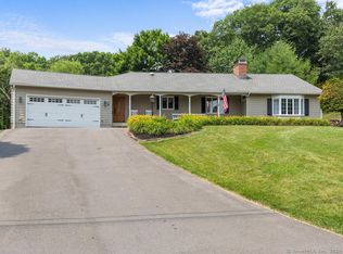 106 Berkshire Dr, Bristol, CT 06010