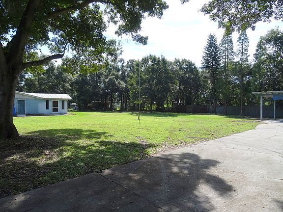3rd image of 9925 Alsobrook Ave