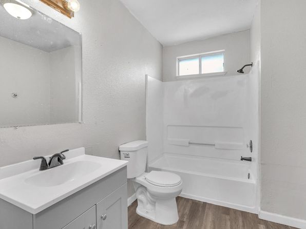 fresno-california-2059450172 picture