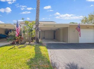 174 S Pinehurst Ave, Melbourne, FL 32940