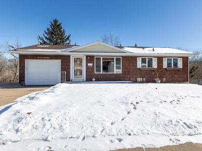 2548 Marywood Dr, Dubuque, IA, 52001