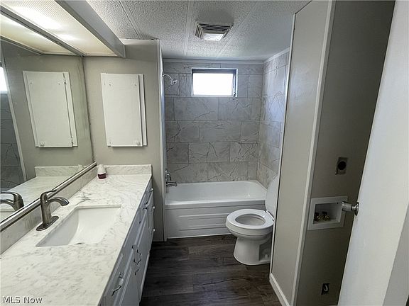 5th image of 8317 Russell Ln