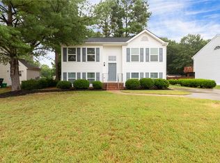 1828 Mountain Rd, Glen Allen, VA 23060