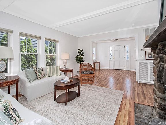 5th image of 42 Oakwood Avenue