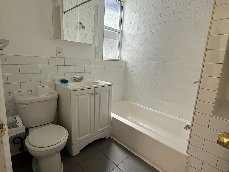 215-13 Jamaica Ave #2 — Photo 3