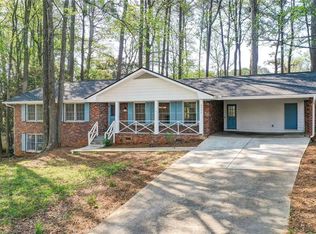 3553 Sandy Woods Ln, Stone Mountain, GA 30083