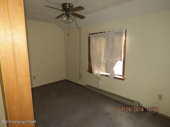 5th image of 2725 Bonnyview Ln