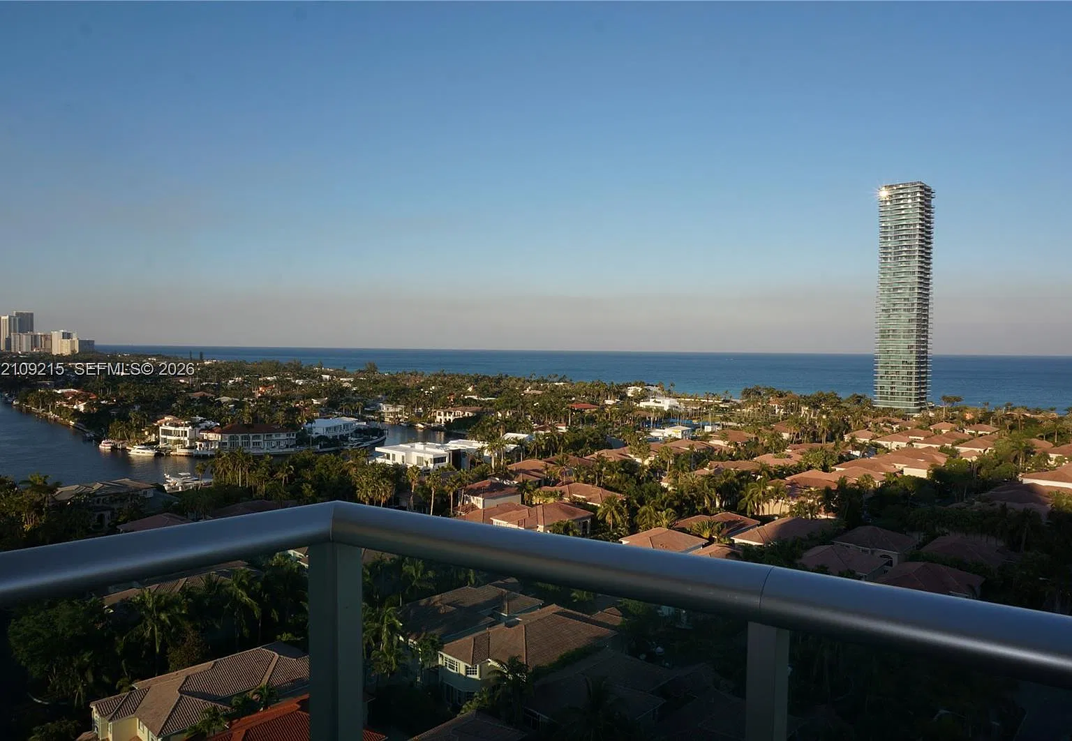 Oceanview Building A Cond — Photo 3