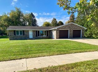 1681 Belmont Rd, Green Bay, WI 54313