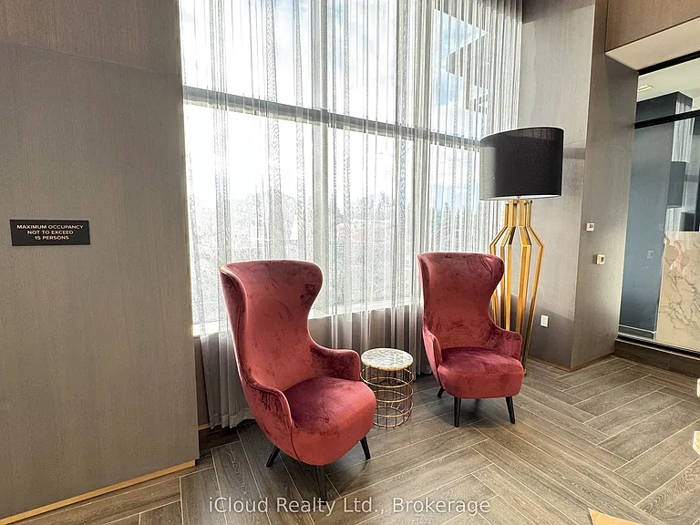 395 Dundas St W #417 — Photo 9