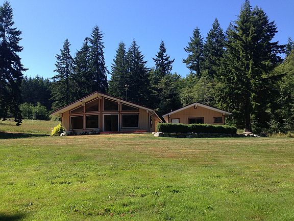 2nd image of 925 Classic Rd #A