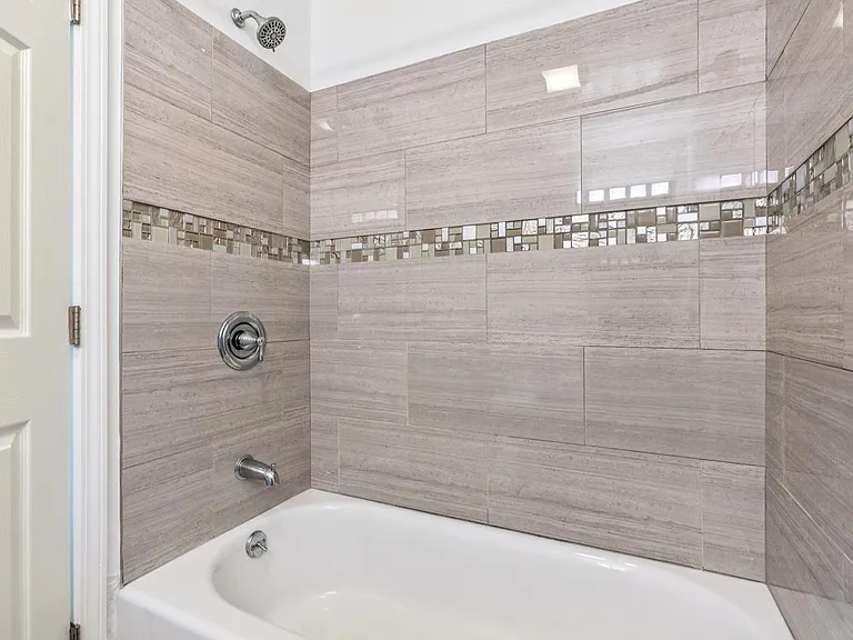 3448 Orchard Hill Ct — Photo 9