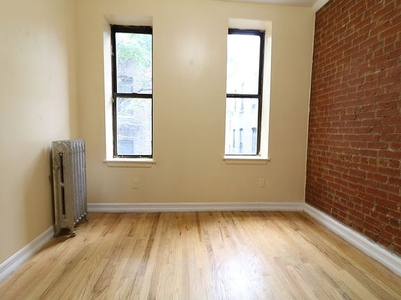 2nd image of 506 W 172nd St APT 4A