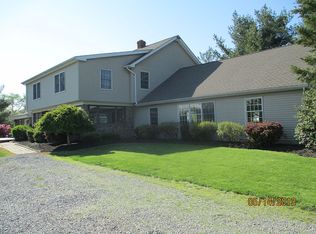 140 Horseshoe Bend Rd, Frenchtown, NJ 08825