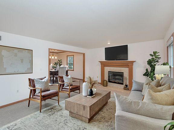 5th image of 6320 Huron Creek Ct