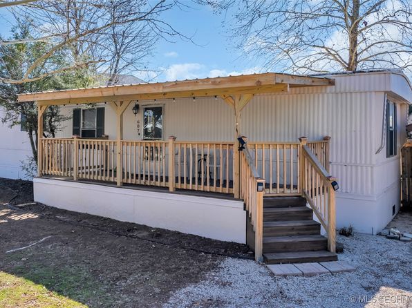 607 Terrace Pl, Sulphur, OK 73086