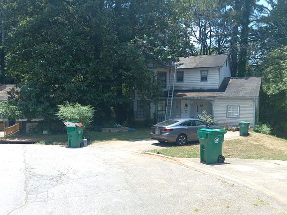 2nd image of 948 Lake Drive Ct