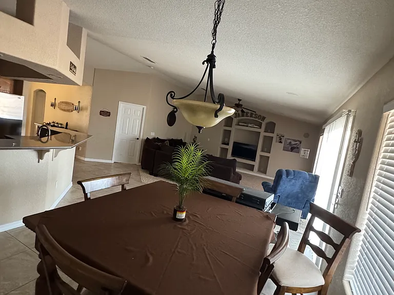 2399 E Klamath Loop — Photo 11