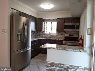 33 Ashley Ct, Marlton, NJ 08053