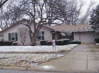 2199 Candleberry Ln, Aurora, IL