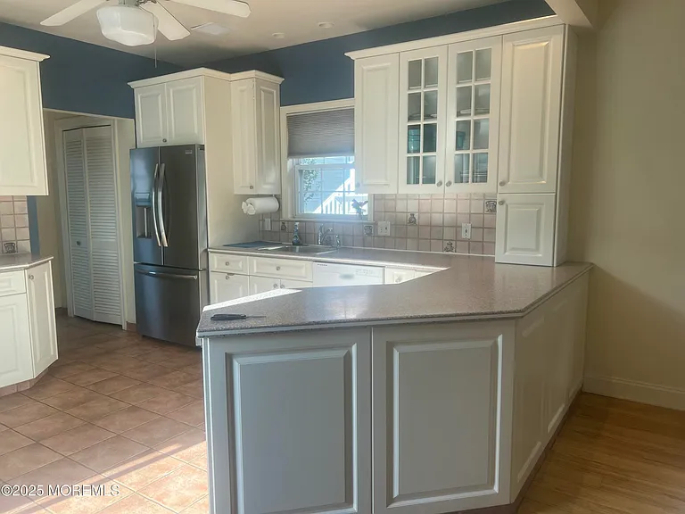 327 Woodland Ave — Photo 11
