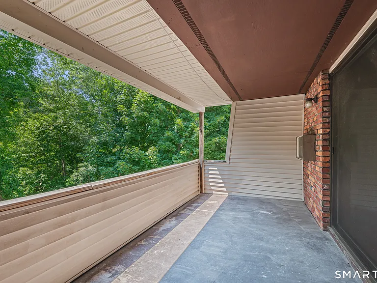 565 Talcottville Rd #1C5 — Photo 25