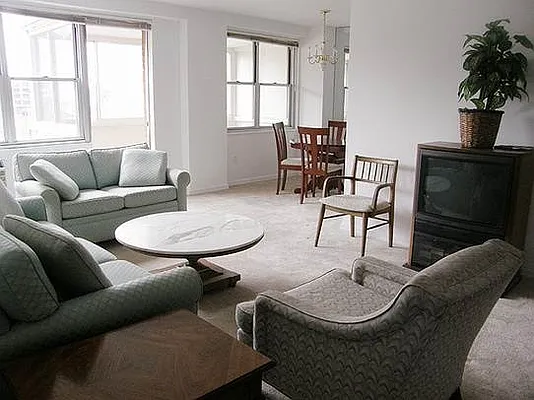 Sold by Stribling | media 9