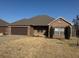 6505 S 50th St, Rogers, AR 72758