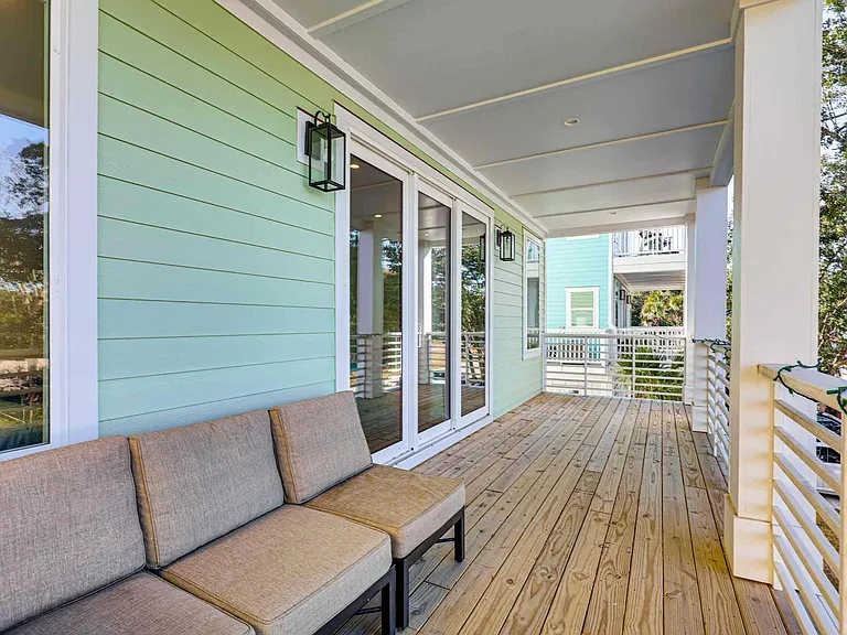 211 Annie Dr — Photo 38