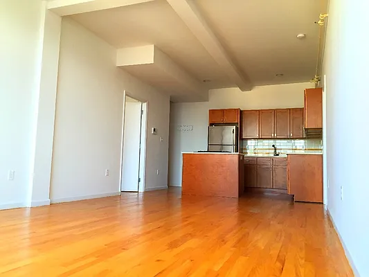 Rented by EXR | media 1