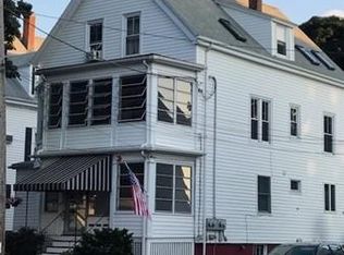 542 Eastern Ave, Lynn, MA 01902