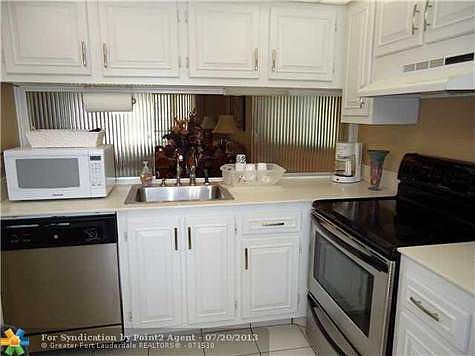1st image of 2614 Nassau Bnd APT C1