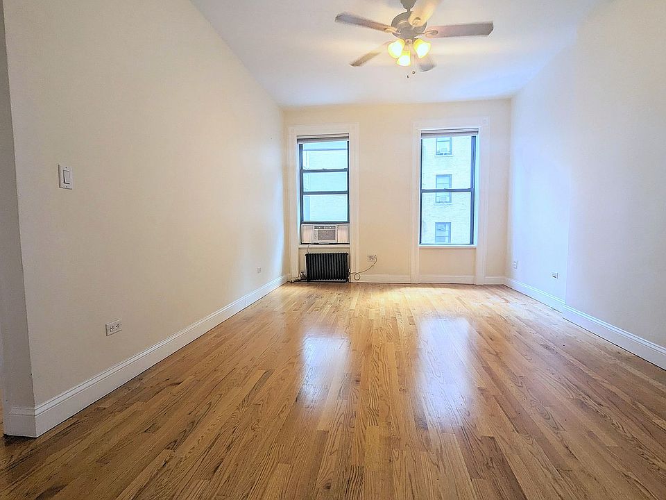 1st image of 136 W 72nd St APT 4R