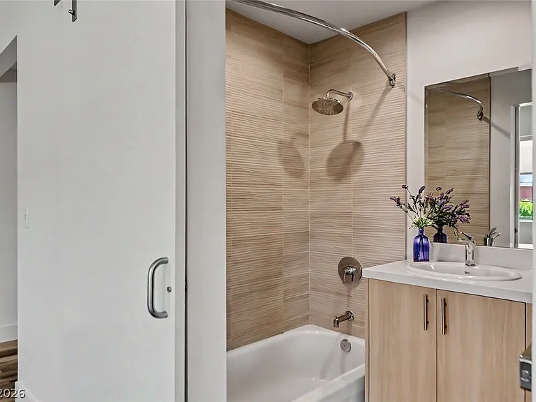 322 S Water St #202 — Photo 24