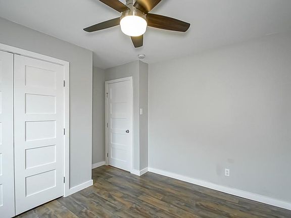 2nd image of 4328 Touro St