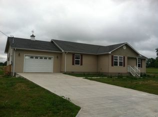 120 Gena Cir, Sparta, TN 38583