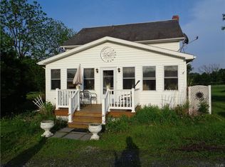 102 Kahlers Farm Ln, Nazareth, PA 18064