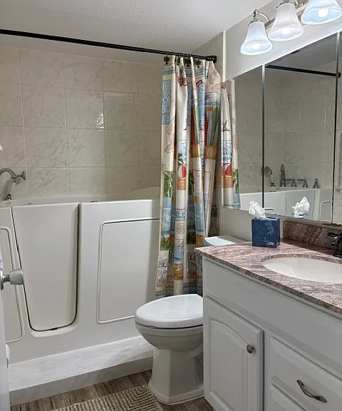 7920 Sun Island Dr S #205 — Photo 16