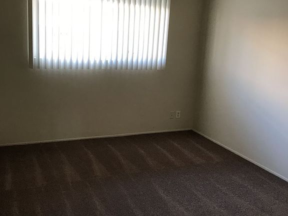 5th image of 259 E Plymouth St APT 3