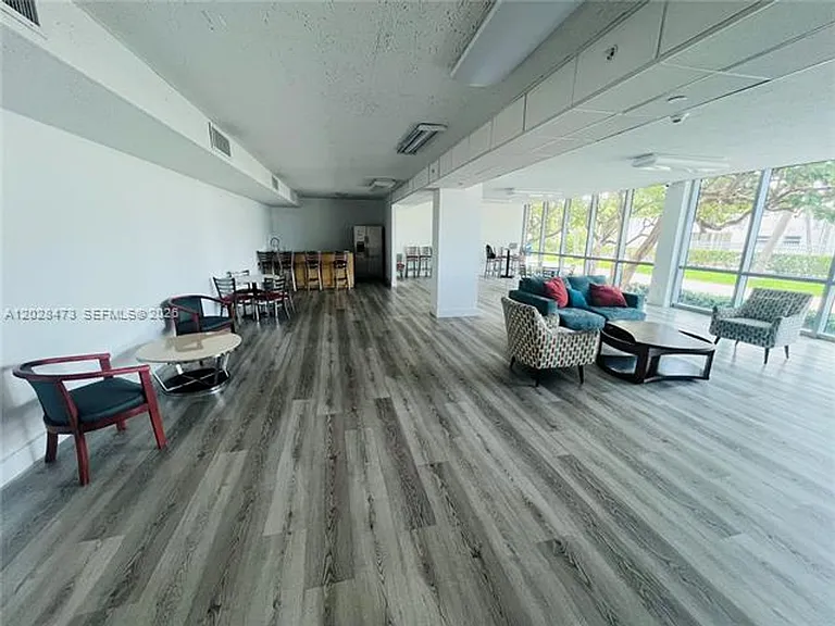 2655 Collins Avenue Cu #602 — Photo 24