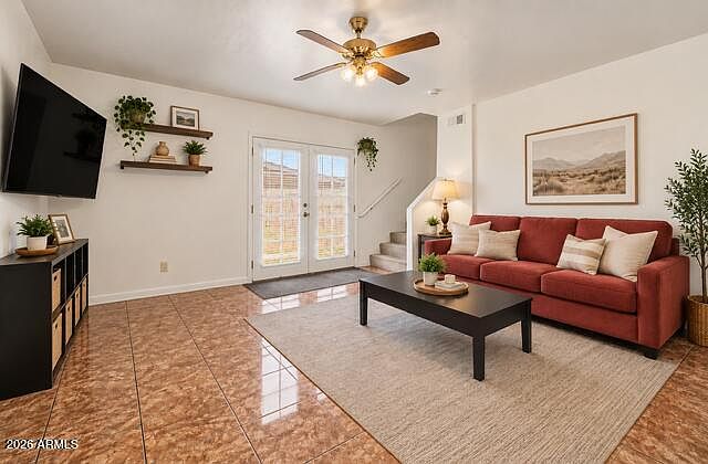 1st image of 945 W COCOPAH Street
