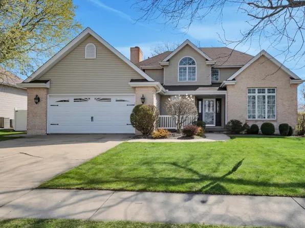 586 Jeremy Dr, Bourbonnais, IL 60914