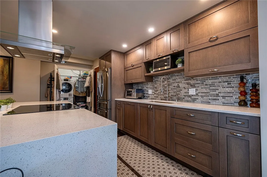 2 bed, 1420 sqft, $4,000 — Photo 4