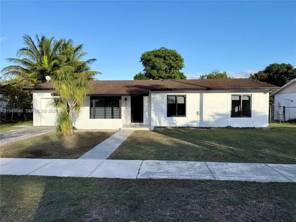 15235 SW 108th Ct, Miami, FL 33157